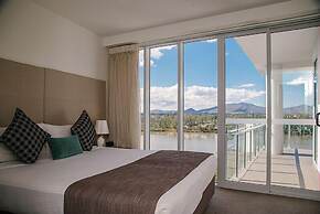 Empire Apartment Hotel