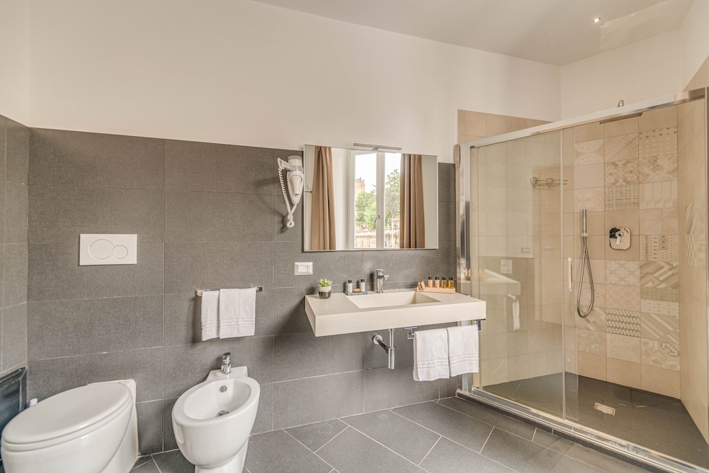 Trevi Palace Hotel