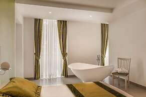 Trevi Palace Hotel