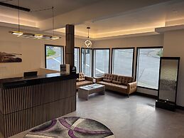 Waterways, A Boutique Hotel