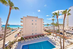 Universal Hotel Bikini