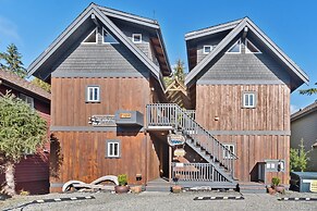 Wild Pacific Waterfront Cabins