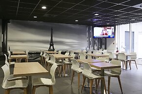 Aparthotel Adagio Access Massy Palaiseau
