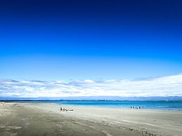 Beaches Nelson