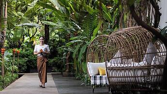 Lynnaya Urban River Resort