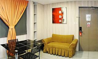 Jade Hotel & Suites