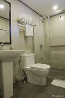 Jade Hotel & Suites