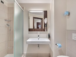 B&B HOTEL Bergamo City