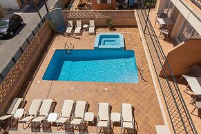 Martinez Apartments