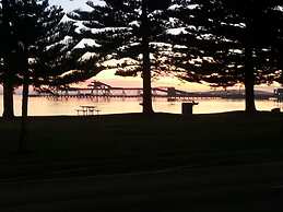 Grand Tasman Hotel