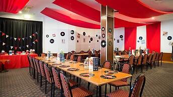 Grand Tasman Hotel