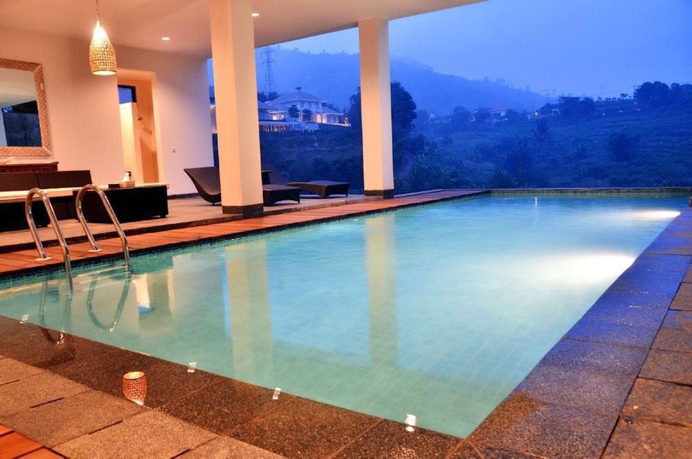 Green Forest Plantation View 6BR with Infinity Pool