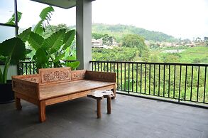 Green Forest Plantation View 6BR with Infinity Pool