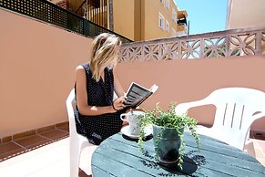 Naika Studios & Apartments