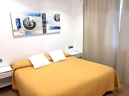 Naika Studios & Apartments