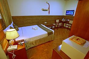 Hotel Yadanarbon