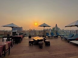 Hotel Yadanarbon