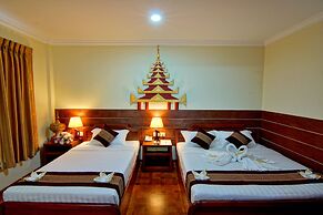 Hotel Yadanarbon