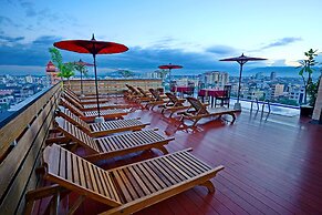 Hotel Yadanarbon