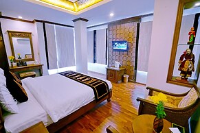 Hotel Yadanarbon