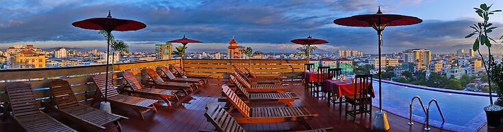 Hotel Yadanarbon