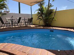 Central Point Motel