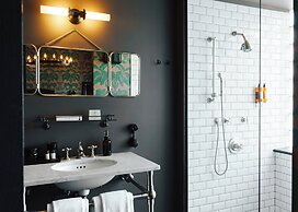 Rooms Hotel Tbilisi