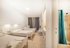 Le Mirage Hotel