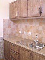 Mathraki Resort