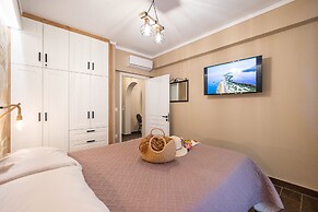 Mathraki Resort