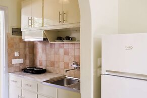 Mathraki Resort