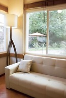 Alcazar Suites