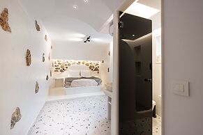 Liana Beach Hotel & Spa