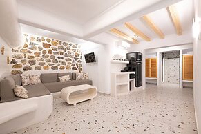 Liana Beach Hotel & Spa