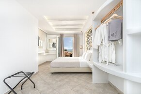 Liana Beach Hotel & Spa