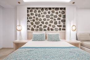 Liana Beach Hotel & Spa