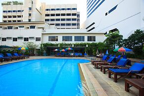 Nana Hotel