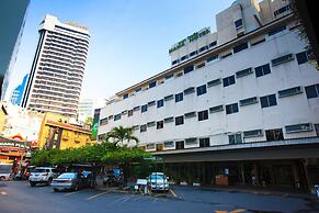 Nana Hotel