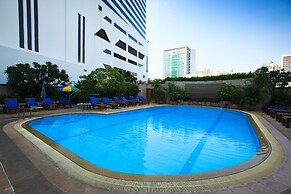 Nana Hotel