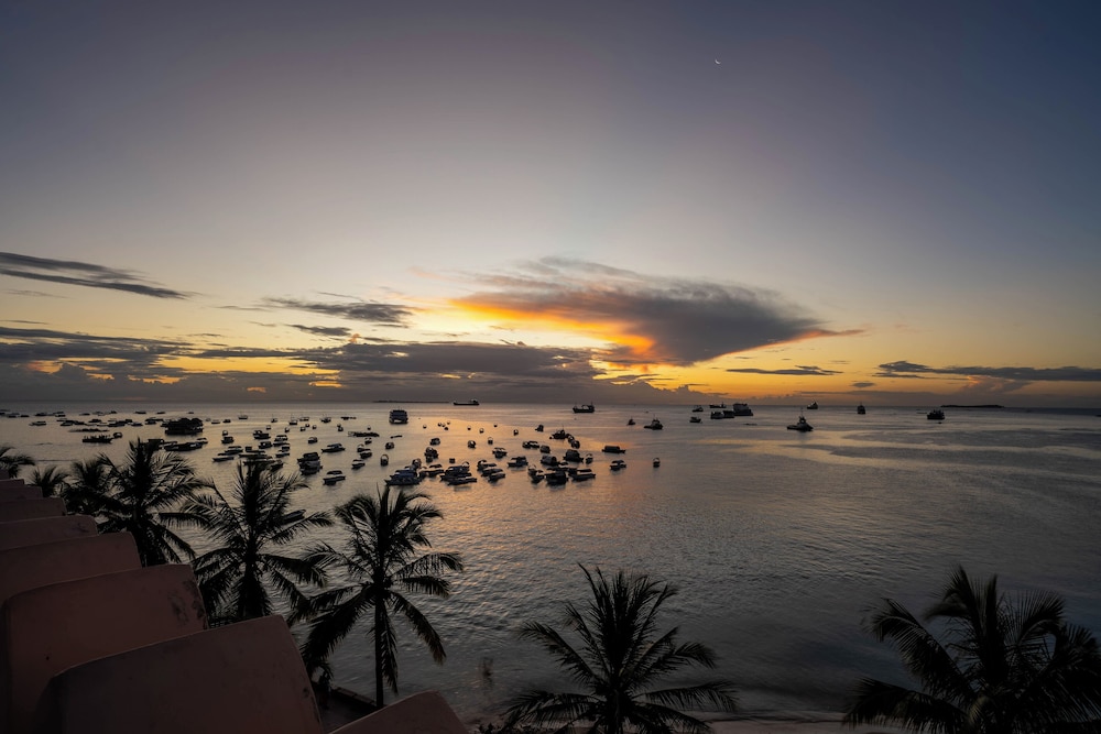 Mizingani Seafront Hotel
