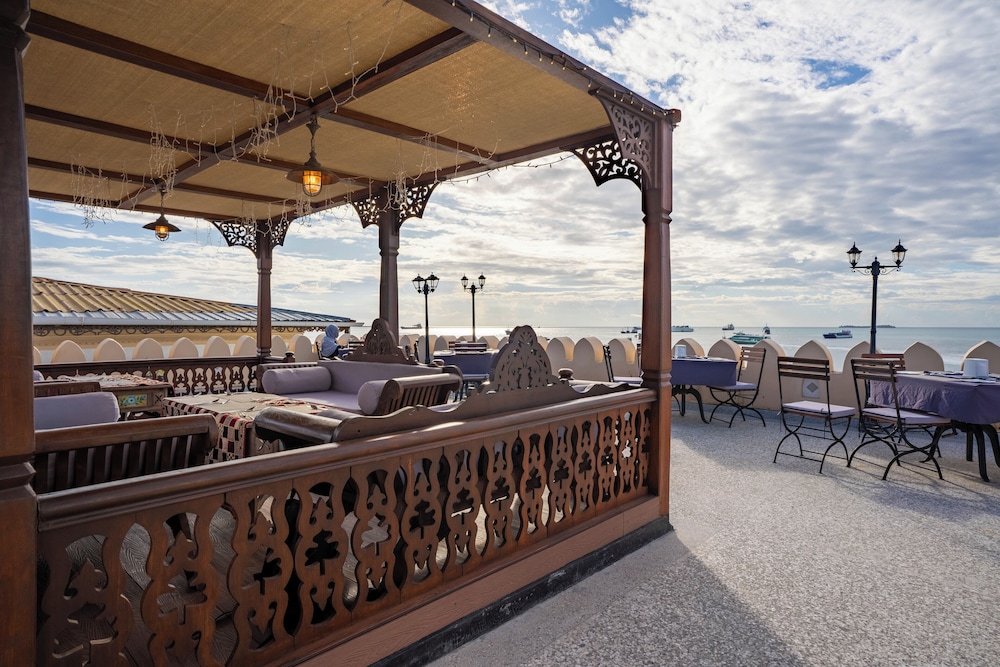 Mizingani Seafront Hotel