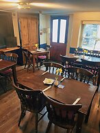 The Globe Inn