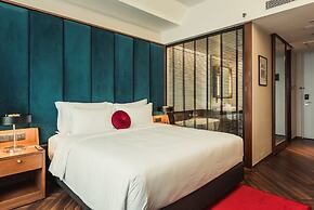 WEIL Hotel