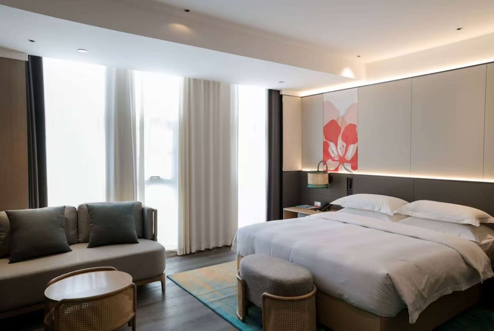 Ramada Yiyang Taojiang