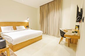 NewCity Hotel & Suites