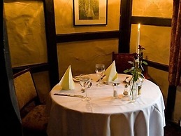 Dun Cow Inn