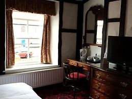 Dun Cow Inn