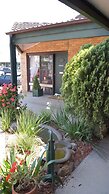 Ningana Motel
