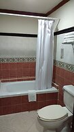 Hotel Suites Flamboyanes