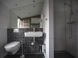 Zenzez Hotel & Lounge
